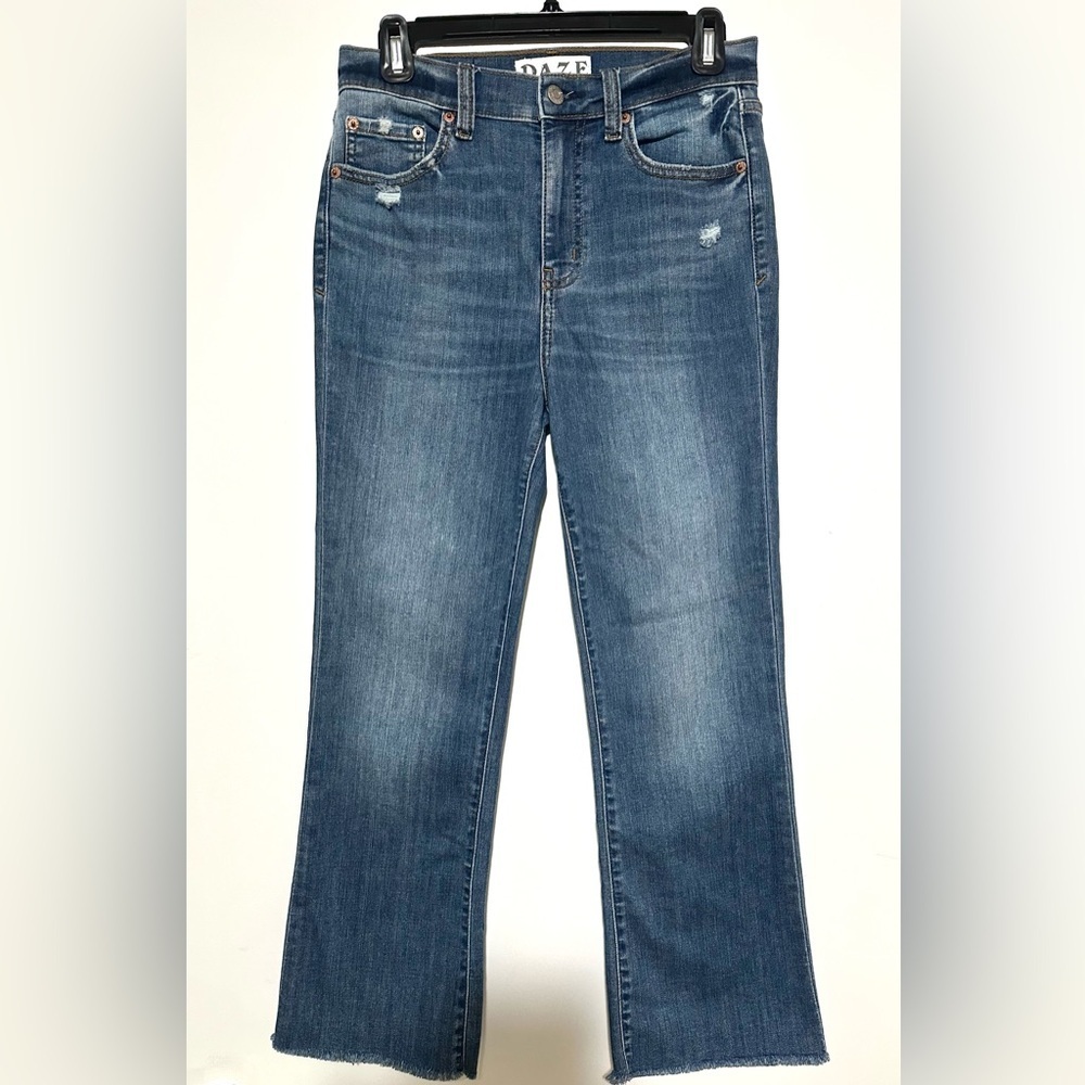 Daze Shy Girl High Rise Crop Flare in Rumors Size 28 - Picture 4 of 7